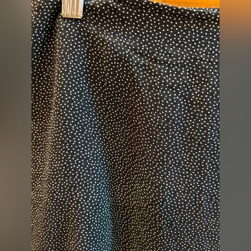 Abercrombie & Fitch Women’s Black & White Polka Dot Mini Skirt Ruffle Hem Sz S - Picture 6 of 10